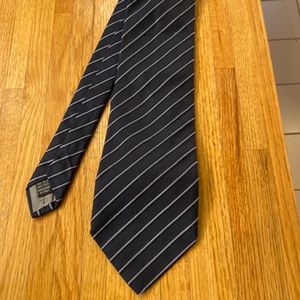 Valentino 1998 silk mens necktie; navy blue and silver